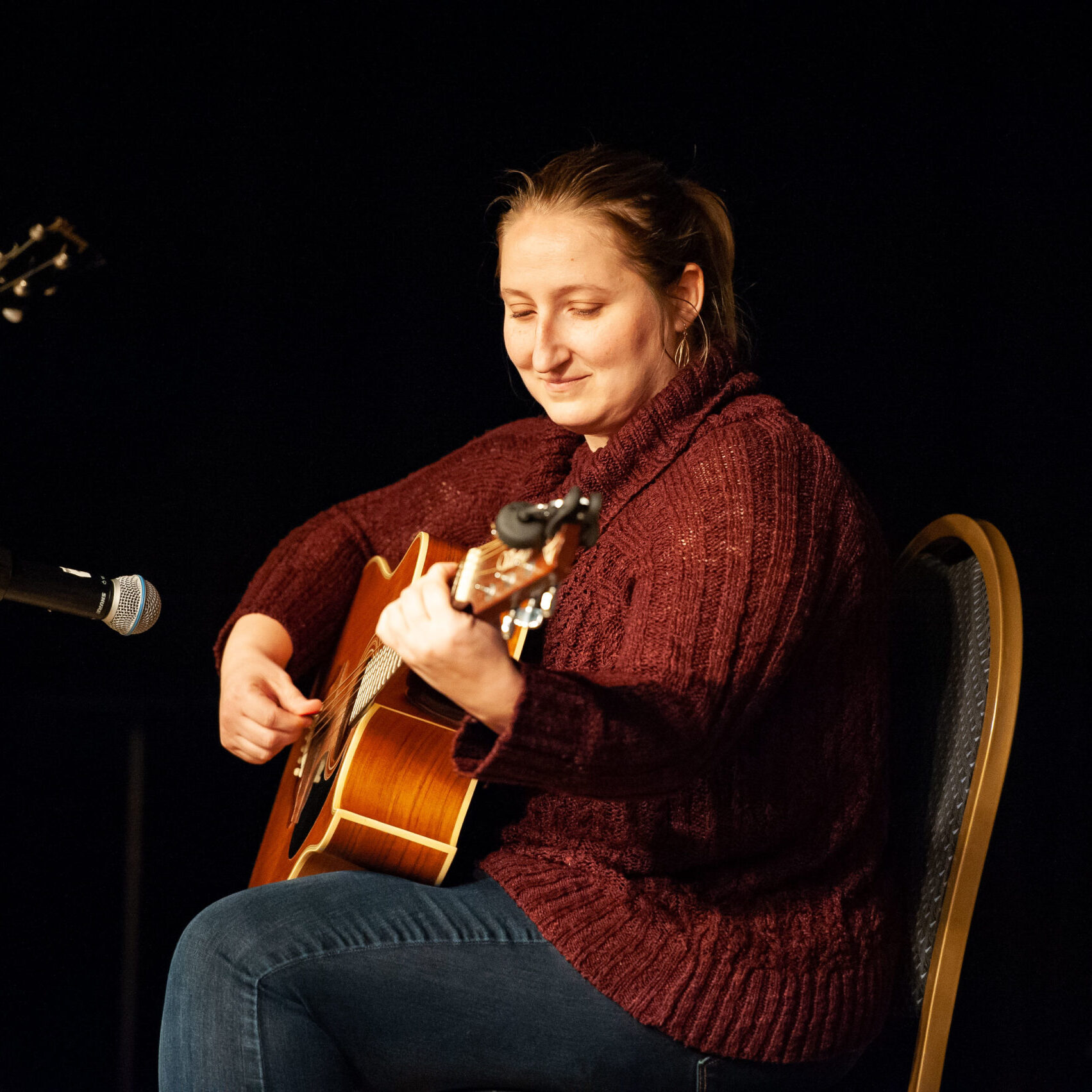 2018-Fall-Adult-Open-Mic-1057 Becky Bollinger